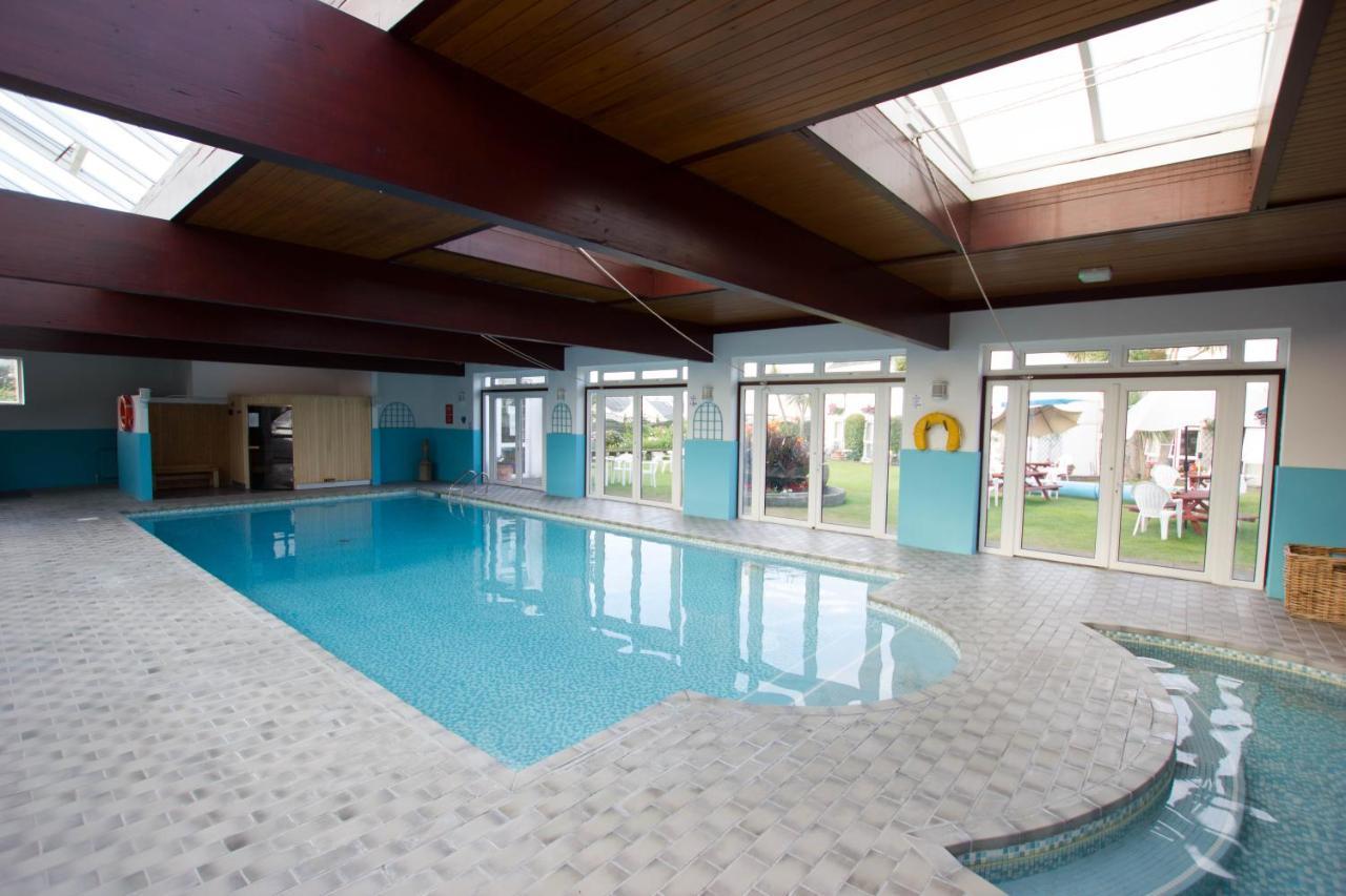 Beausite Hotel Grouville Экстерьер фото